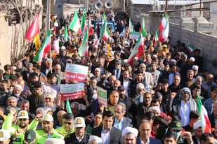 حضور پرشور مردم صادق آباد گالیکش در راهپیمایی یوم الله 22 بهمن
