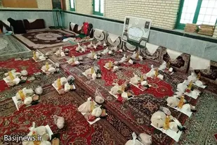 توزیع بسته&zwnj;های معیشتی توسط پایگاه&zwnj;های بسیج همدان