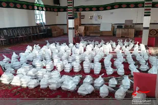 توزیع ۷۵۰۰ پرس غذا به نیت شهید &laquo;سلگی&raquo; در نهاوند