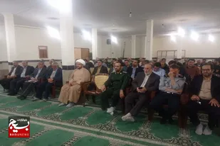 دیدار کارکنان سپاه ناحیه با امام جمعه تویسرکان