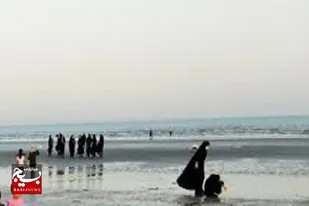 جمع آوری و پاکسازی ساحل روستای پزم تیاب توسط بسیجیان بندر کنارک