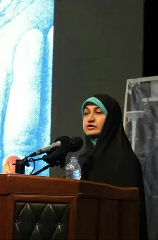 هنرمند بسیجی استان قزوین خانم نفیسه علیپور در مورد شخصیت و منش سردار دلها گفت: سلیمانی یک فرهنگ و یک راه است .