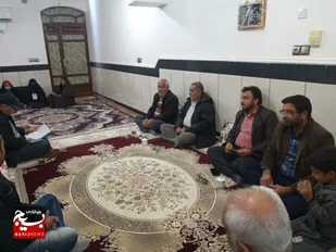 دیدار و تکریم از خانواده شهید سادات پور به مناسبت آغاز دهه مبارک فجر