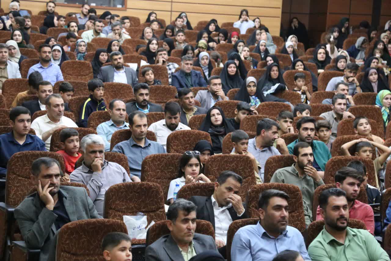 تجلیل از خانواده‌های رزمندگان تیپ ۴۸ فتح کهگیلویه و بویراحمد+ (تصاویر)