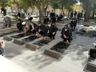 غبار روبی گلزار شهدای فارسان
