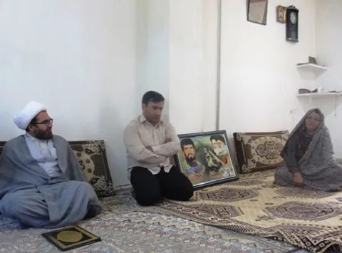 شهدا مردانه جنگیدند و عاشقانه به فیض شهادت نائل آمدند