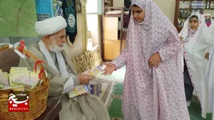 جشن روز دختر دانش آموزان مدرسه امیدوار در مسجد امام حسین(ع) برگزار شد+تصاویر