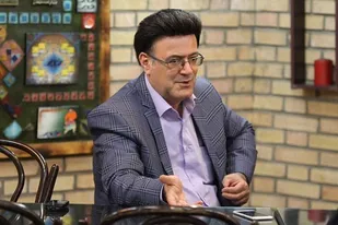 درگیر دلاری شدن اقتصاد شده ایم