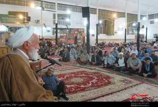 نشست&zwnj;های تبیین گام دوم انقلاب در دامغان با کلام آیت الله نعیم آبادی