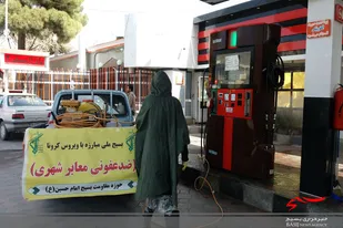 ضدعفونی و گندزدایی معابر به&zwnj;همت بسیجیان شهرستان ملایر