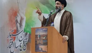 فلسفه انقلاب رسیدن به کرامت انسانی