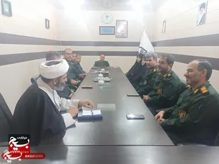 دیدار فرمانده سپاه تنگستان با امام جمعه شهر اهرم
