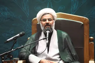 مهم&zwnj;ترین ویژگی امام شهید، بهره&zwnj;گیری از قرآن کریم و سیره اهل&zwnj;بیت(ع) به عنوان منبع فکری و رفتاری بود/هیچ صلحی با امریکا در کار نیست چون اساس آنها خباثت و رذالت است