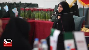 تلاش بانوان فولاد اکسین خوزستان در مسیر پیروزی&zwnj;های کاری همیشه مثال زدنی است