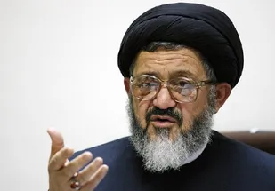 22 بهمن و انتخابات دو امتحان پیش&zwnj;روی ملت ایران