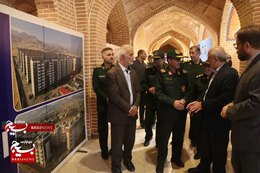 بازدید سردار محمدی اصل از نمایشگاه قاب توسعه