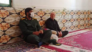 دیدار و دلجویی از خانواده جهادگر بسیجی توسط فرمانده سپاه فهرج