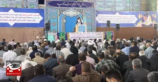 مجالس قرآن را در خانه&zwnj;ها و مساجد رونق دهید