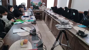 روحانیت پیشرو خط مقدم جهاد تبیین است