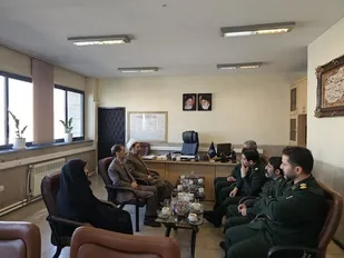 دیدار معاون تربیت بدنی سپاه حضرت سیدالشهدا (ع) با نماینده  ولی فقیه درسپاه استان
