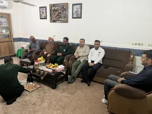 فرهنگ شهادت طلبی و ایثار از واقعه عاشورا است