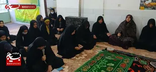 برپایی سفره صلوات در محله خاردان لردگان