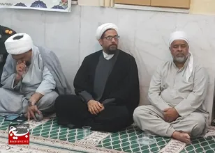 همزمان با هفته دفاع مقدس یادواره شهدای اهل سنت در گناوه برگزار شد