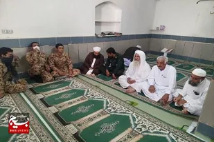 دیدار فرمانده حوزه مقاومت بسیج جعفر طیار انده با امام جمعه دهستان انده