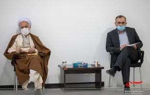 نماینده ولی فقیه و استاندار مرکزی مردم را به حضور پرشور در راهپیمایی دعوت کردند