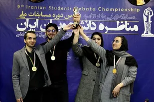 گفتگو بر مبنای اخلاق و انصاف موجب پیشرفت کشور می شود