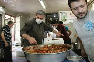 توزیع ۲۰۰ هزار پرس غذای گرم بین نیازمندان آذربایجان&zwnj;شرقی