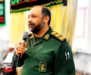 بسیجی دشمن شناس و با بصیرت است