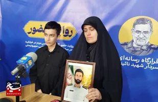 همه باید پاسدار خون شهدا باشیم