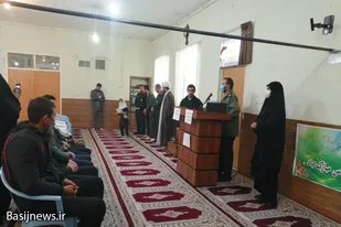 تجلیل از بسیجیان نمونه و نخبه دانش آموزی ملایر
