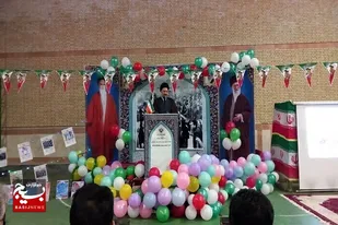 اجرای عدالت اجتماعی در کل جامعه از اهداف انقلاب اسلامی است