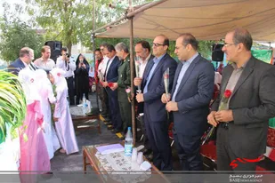 نواختن زنگ شکوفه&zwnj;ها و غنچه&zwnj;ها در همدان