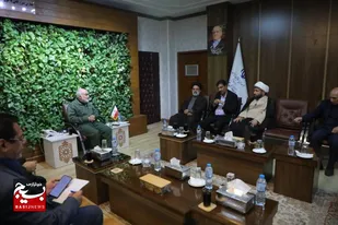 خون پاک رهبر شهیدمان همان تأثیر عاشورا را در جهان ایجاد کرد