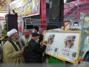 رونمایی از کتاب &laquo;عارفان امین&raquo; درچالوس +تصاویر