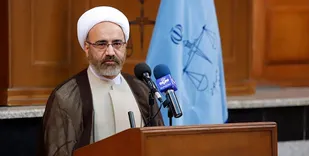 دادستان&zwnj;ها با موارد اخلال در توزیع دارو برخورد کنند