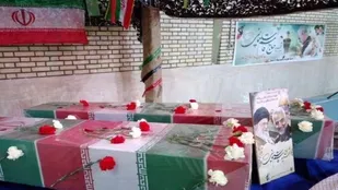 مردم دارالمومنین کاشان پیکر شهدای گمنام را بدرقه کردند