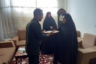 با خانواده شهید رضا میر در زاهدان دیدار شد