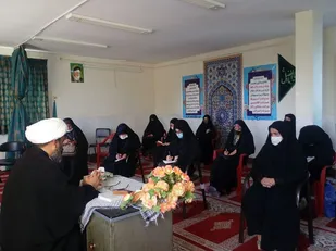 نشست تربیت و تعالی حوزه ای در حوزه مقاومت بسیج معصومیه ناحیه روح الله یزد برگزار شد