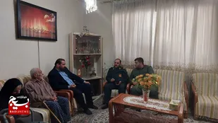 تکریم مادر شهید بمناسبت سالروز وفات حضرت ام البنین (س)در مسجدسلیمان