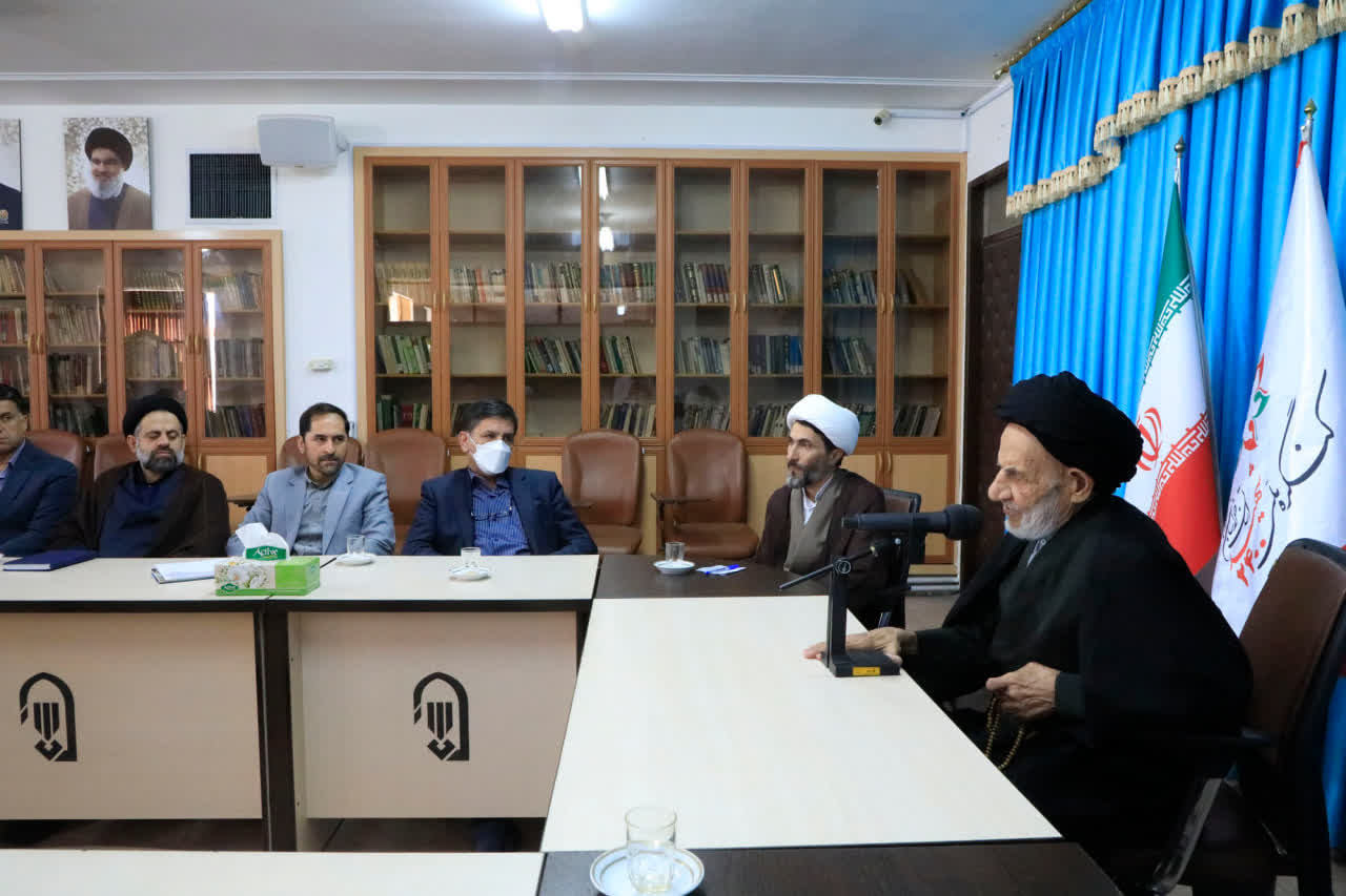 تأکید نماینده ولی فقیه در خراسان جنوبی بر تربیت و هدایت دانشجویان