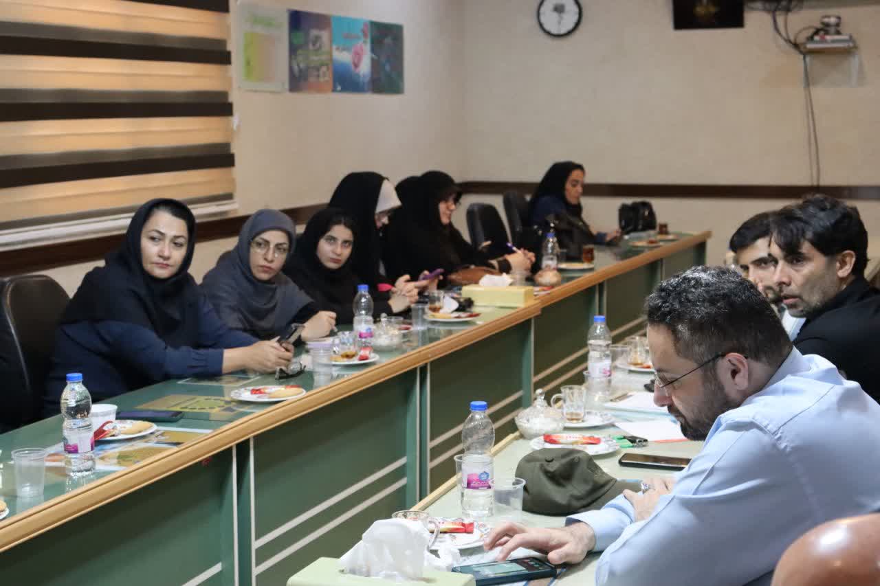رسانه‌ها با روایت درست، انسجام جامعه را در برابر توطئه‌های دشمن تقویت کنند