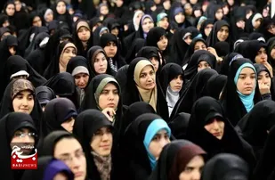 زنان فعال در عرصه&zwnj;های فرهنگی- اجتماعی مطرح کردند؛
زنان کجای برنامه&zwnj;های انتخاباتی هستند؟