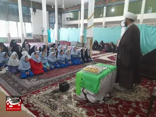 جشن انقلاب در روستای حیدرآباد و بستان برگزار شد