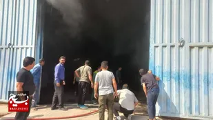 حریق کارخانه یونولیت قنوات بدون تلفات اطفا شد