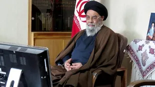 دشمن به کمتر از نوکری ما راضی نمی شود