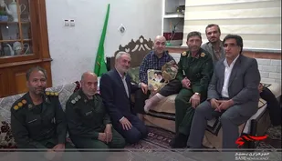 دیدار فرمانده سپاه حضرت عباس (ع) با جانباز 70 درصد